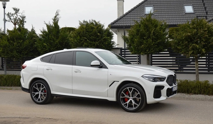 BMW X6 cena 356900 przebieg: 39000, rok produkcji 2022 z Włocławek małe 631